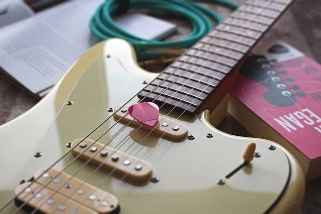 Les gammes indispensables pour le guitariste : guide pratique Les gammes indispensables pour le guitariste : guide pratique